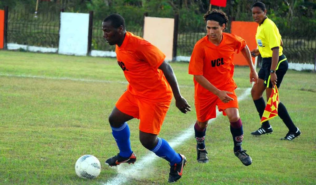 Roberto Linares futbolista cubano con Villa Clara