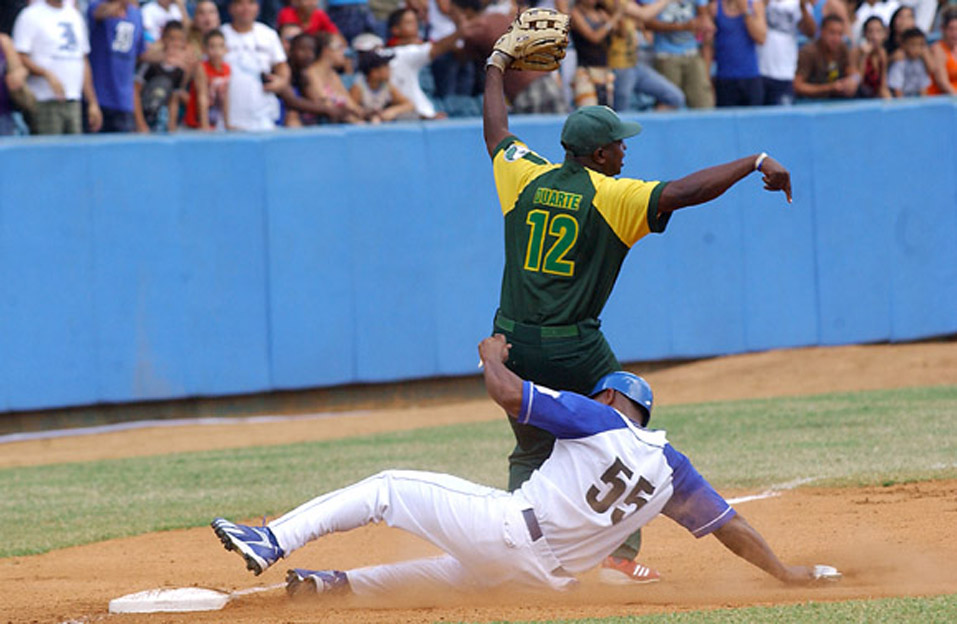 Pinar del Río vs. Industriales: La batalla por la cima del béisbol cubano