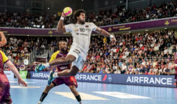 Yosdany Ríos, balonmanista cubano del club francés Ivry. Foto: Philac.