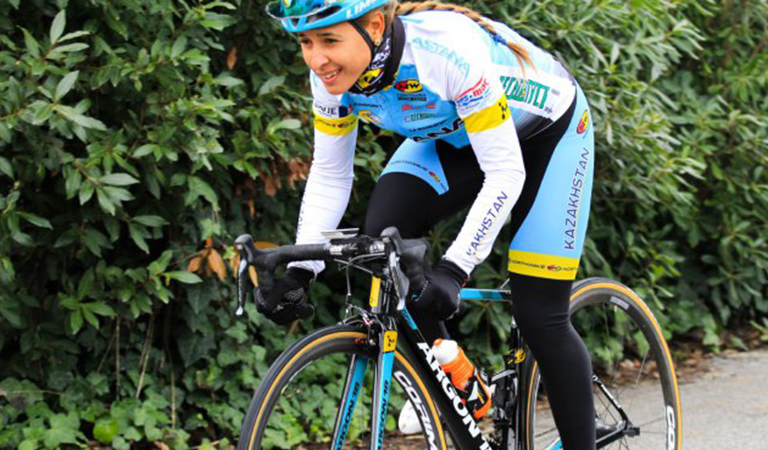 Arlenis Sierra gana primera etapa del tour L’Artéche