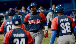 Camagüey barre a Industriales y es finalista de la pelota cubana