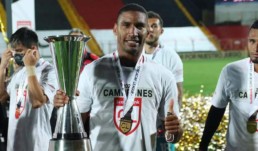 Marcel Hernández primer cubano campeón en CONCACAF League