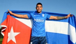 cubano Onel Hernández con Birmingham City