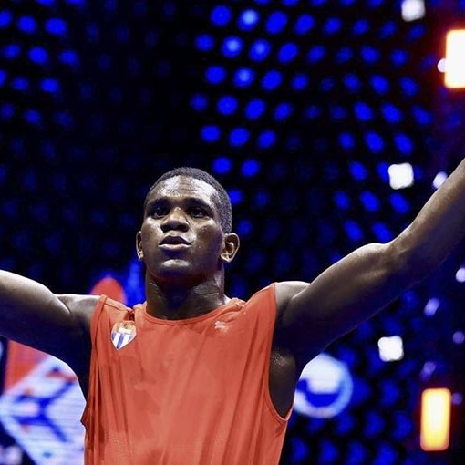 Boxeador cubano Yoenlis Hernández a segunda pelea profesional