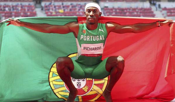 Pedro Pablo Pichardo con Portugal