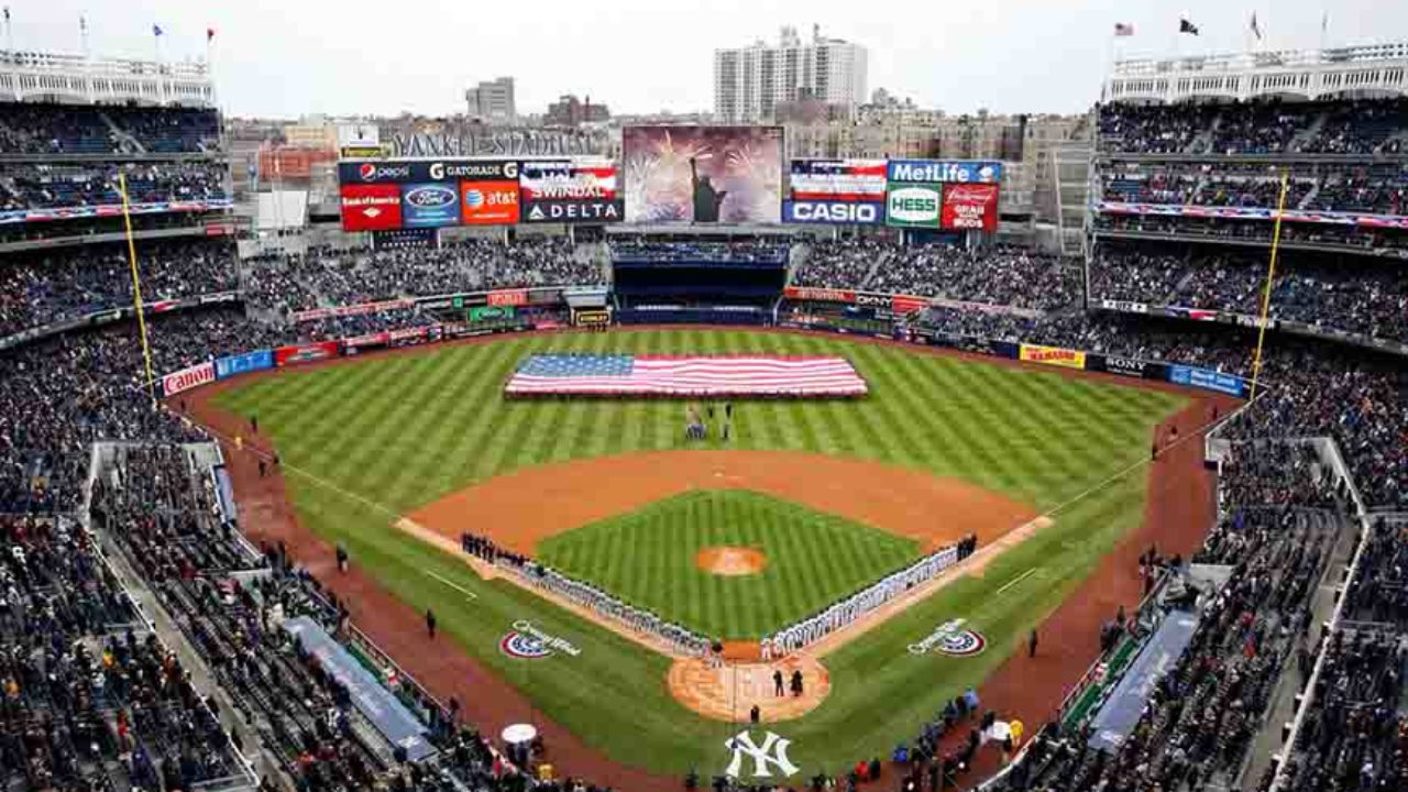 Forbes pone a Yankees franquicia más millonaria de la MLB