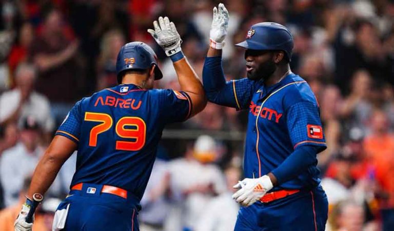 peloteros cubanos en MLB José Dariel Abreu y Yordan Álvarez