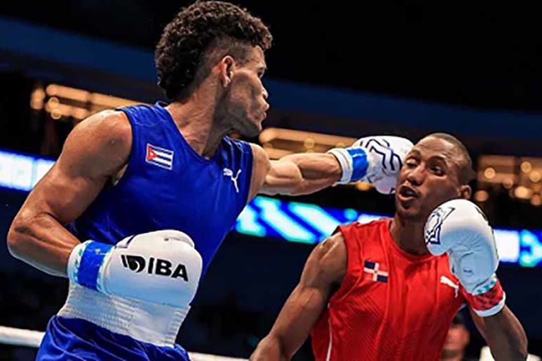 Erislandy Álvarez boxeador cubano en Mundial de Boxeo
