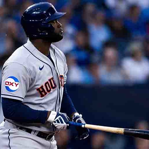 Yordan Álvarez beisbolista cubano mejor bateador cubano de MLB