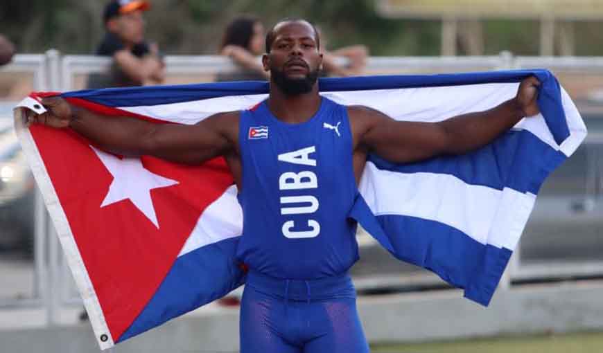 Martillista cubano Yasmani Fernandez Verdura abandona equipo cubano al Mundial