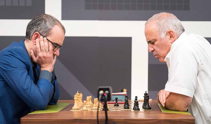 Leinier derrotó a Kasparov en la despedida del Chess 9LX 2023 