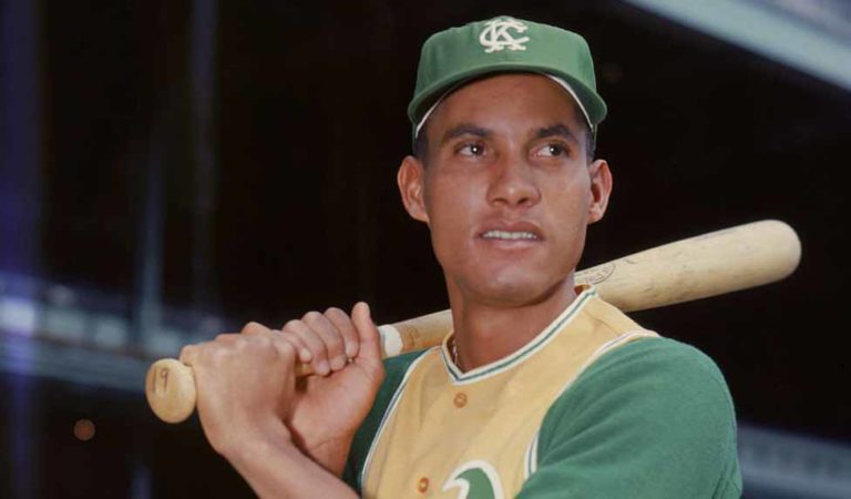 Dagoberto “Bert” Campaneris jugó las 9 posiciones en un choque de MLB