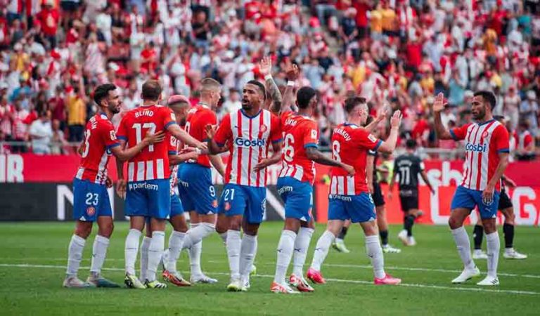 Girona celebra un gol en Montilivi.