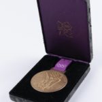 Medalla de oro boxeador cubano Roniel Iglesias Londres 2012 una de las medallas cubanas en subasta