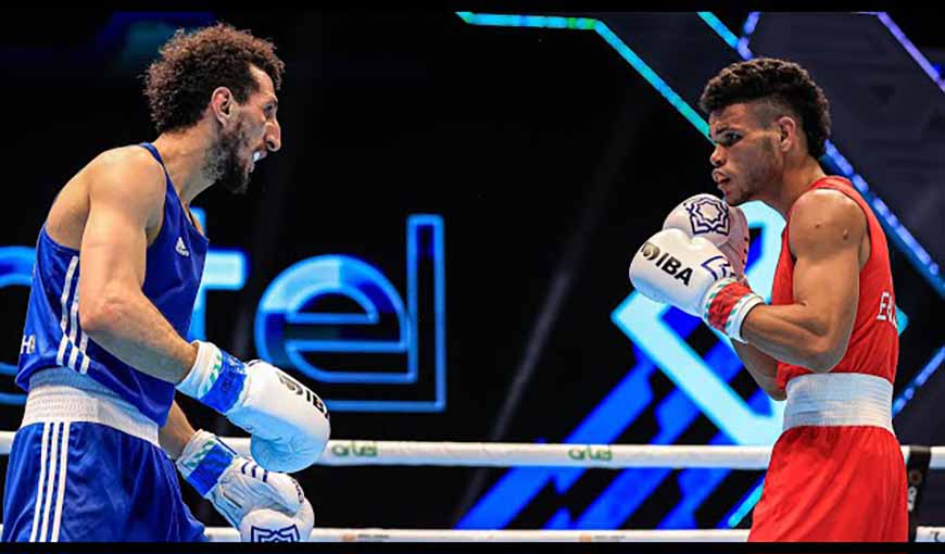 Boxeadores Erislandy Álvarez y Sofiane Oumiha: escuadra cubana vs Francia