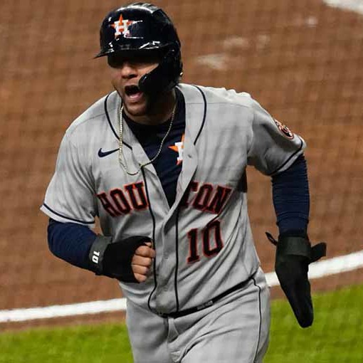 Yuli Gurriel busca relanzar su carrera en Las Menores