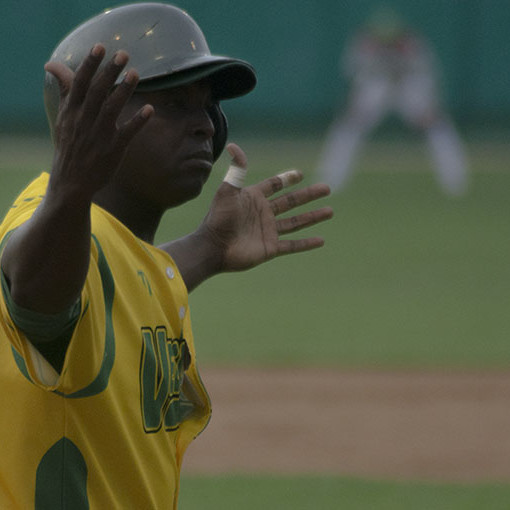 William Saavedra lleva dos jonrones en días consecutivos