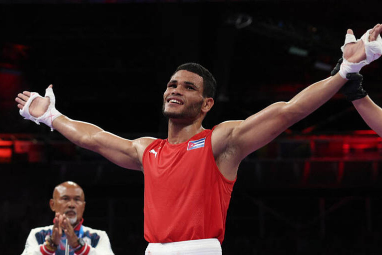 Boxeador cubano Erislandy Álvarez