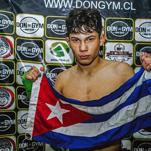 Ray Socorro, un peleador cubano de MMA en Chile