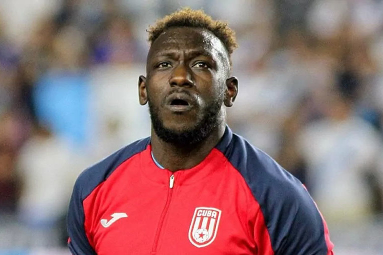 Raiko Arozarena, portero de la selección cubana de fútbol